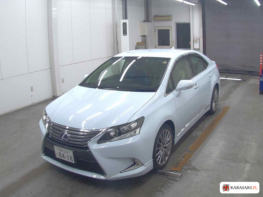 Lexus HS 2014 z aukcji japońskiej