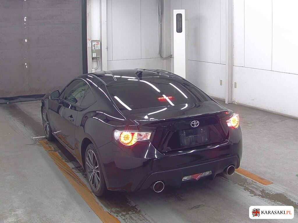 Toyota 86 2013 z aukcji japońskiej