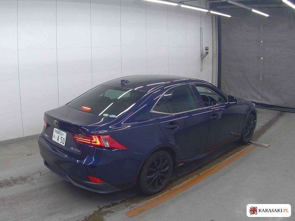Lexus Is 2013 z aukcji japońskiej