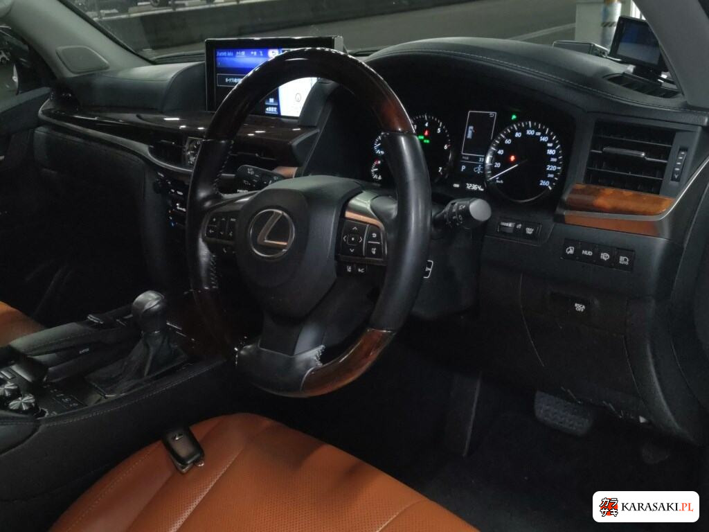 Lexus LX 2016 z aukcji japońskiej