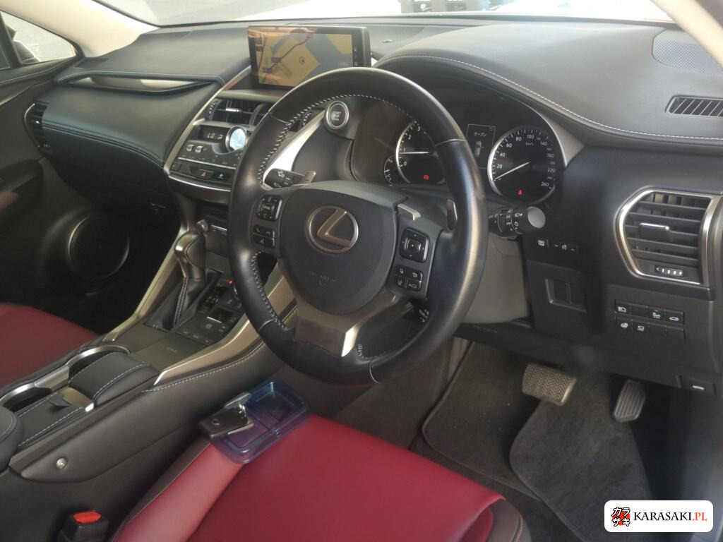 Lexus NX 2018 z aukcji japońskiej