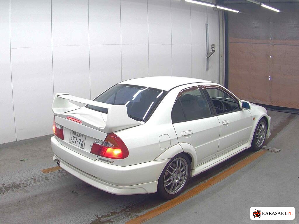 Mitsubishi Lancer 1998 z aukcji japońskiej