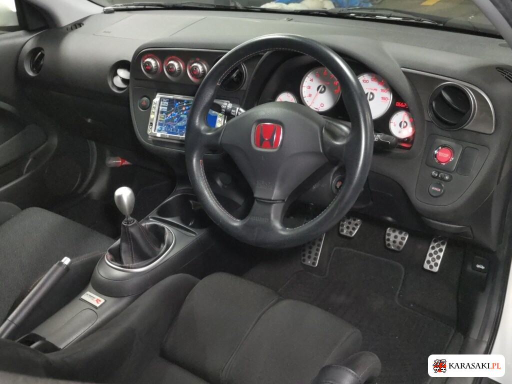 Honda Integra 2005 z aukcji japońskiej