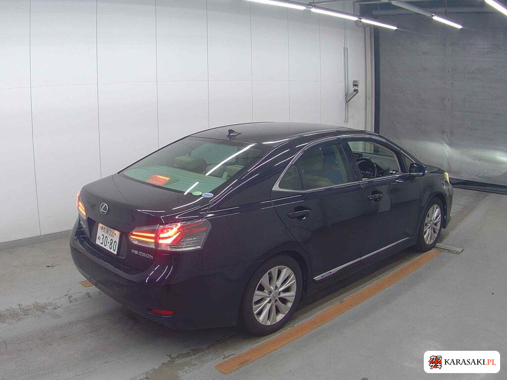 Lexus HS 2013 z aukcji japońskiej