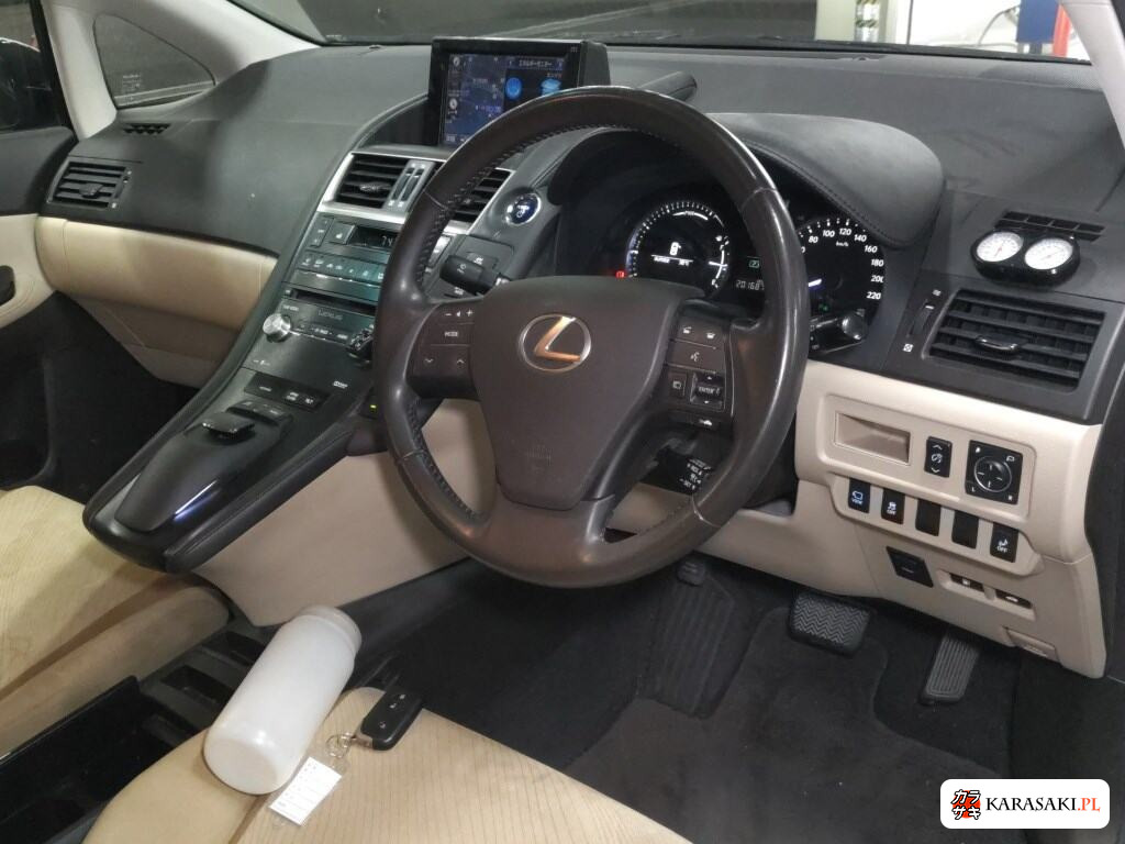 Lexus HS 2013 z aukcji japońskiej