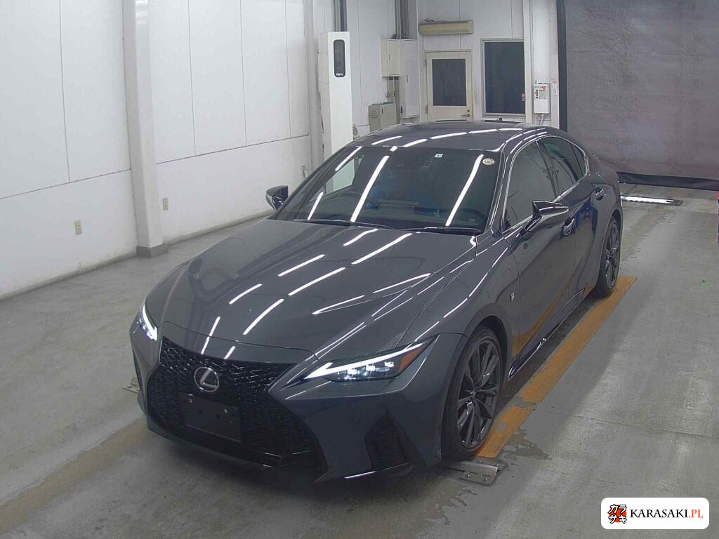 Lexus Is 2023 z aukcji japońskiej