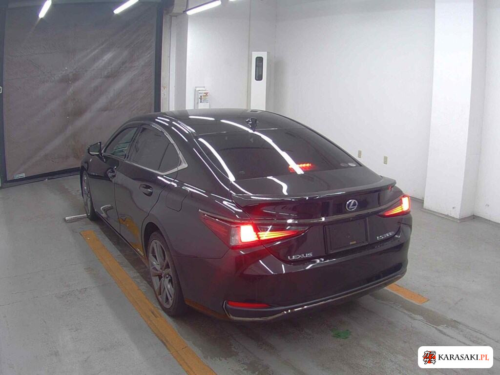 Lexus Es 2019 z aukcji japońskiej