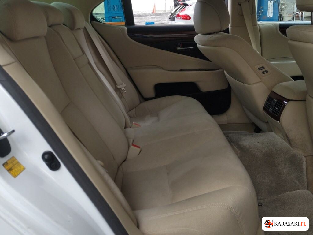 Lexus LS 2010 z aukcji japońskiej