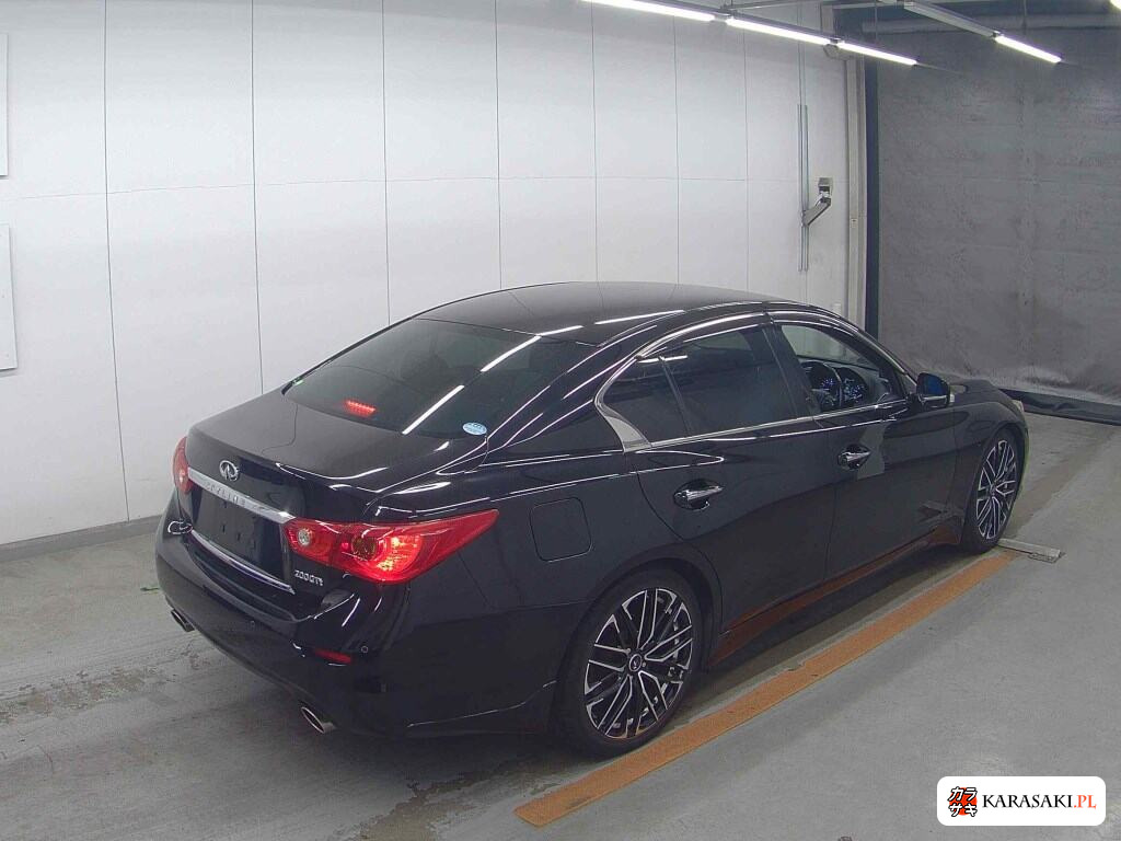 Nissan Skyline 2016 z aukcji japońskiej