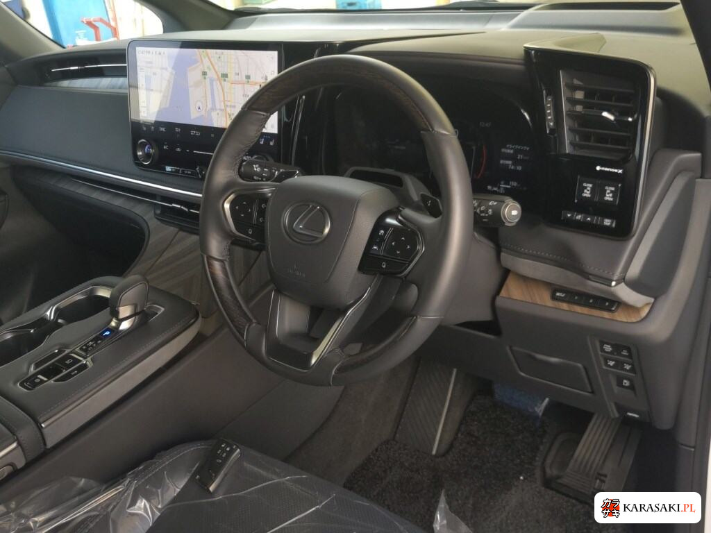 Lexus LM 2025 z aukcji japońskiej