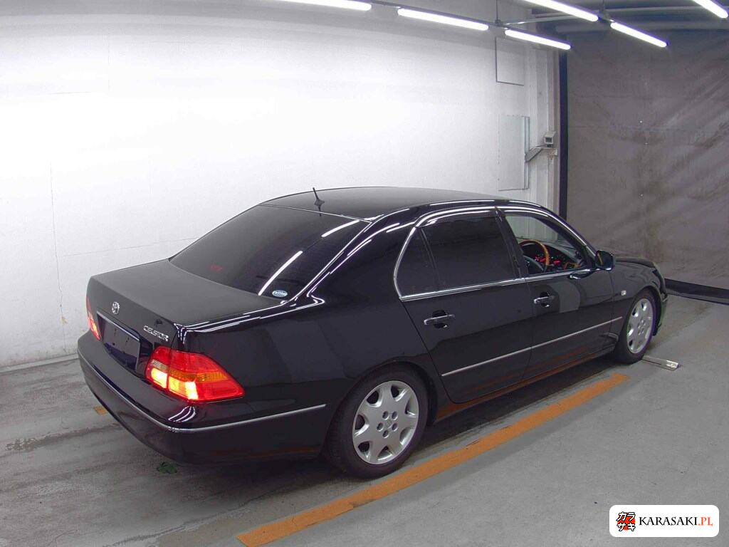 Toyota Celsior 2003 z aukcji japońskiej