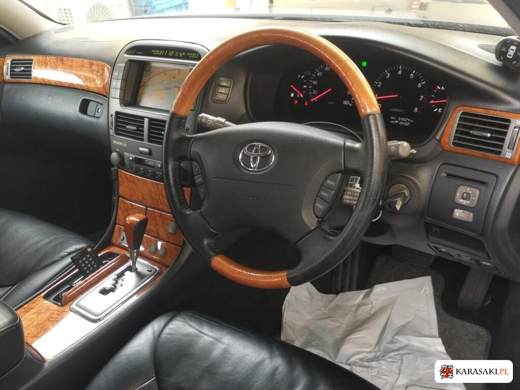 Toyota Celsior 2003 z aukcji japońskiej