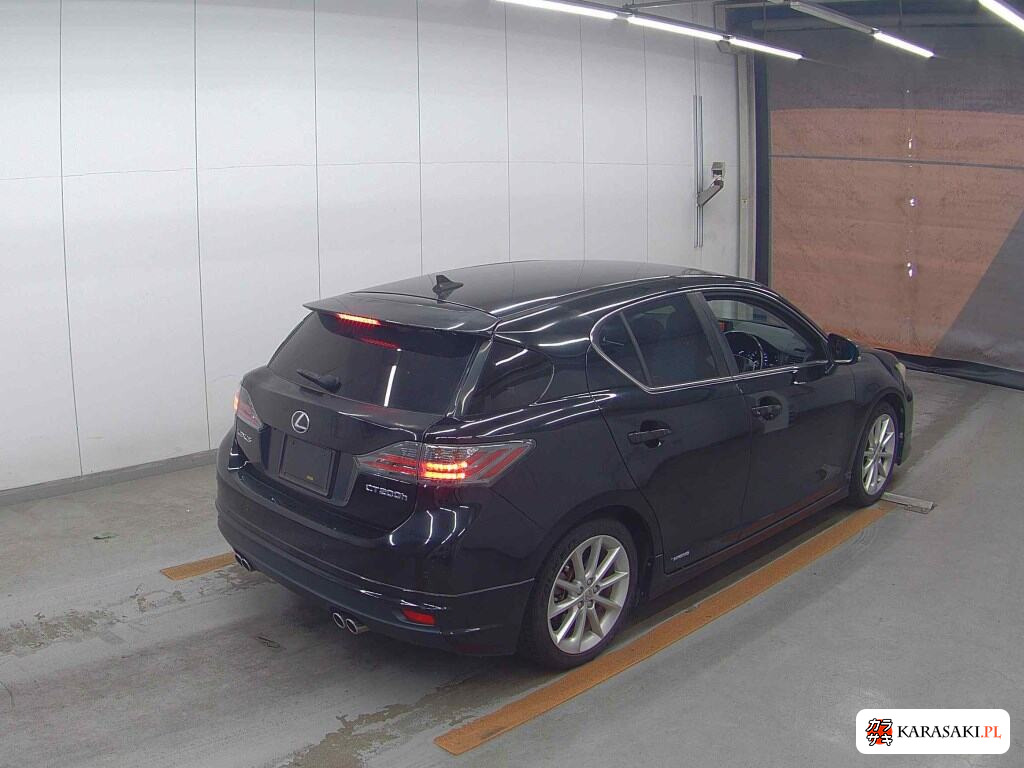 Lexus CT 2011 z aukcji japońskiej