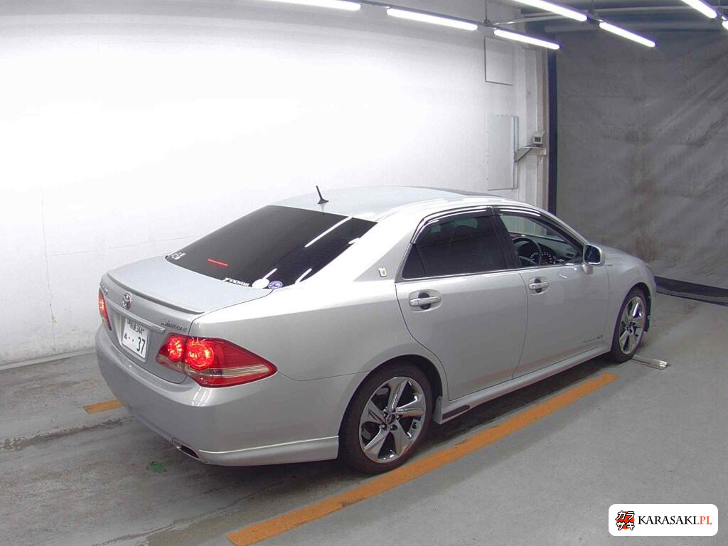 Toyota Crown 2008 z aukcji japońskiej