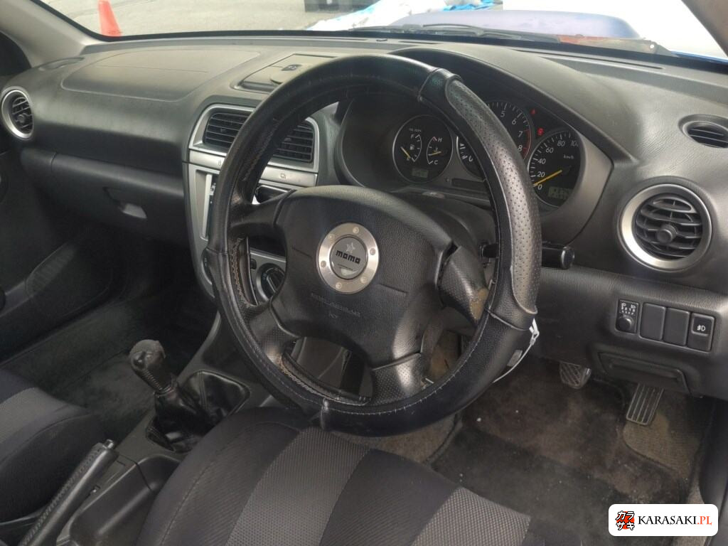Subaru Impreza WRX 2001 z aukcji japońskiej