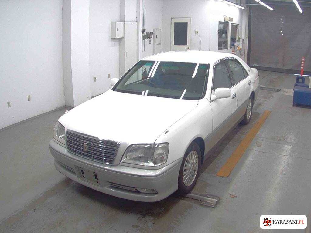 Toyota Crown 2000 z aukcji japońskiej