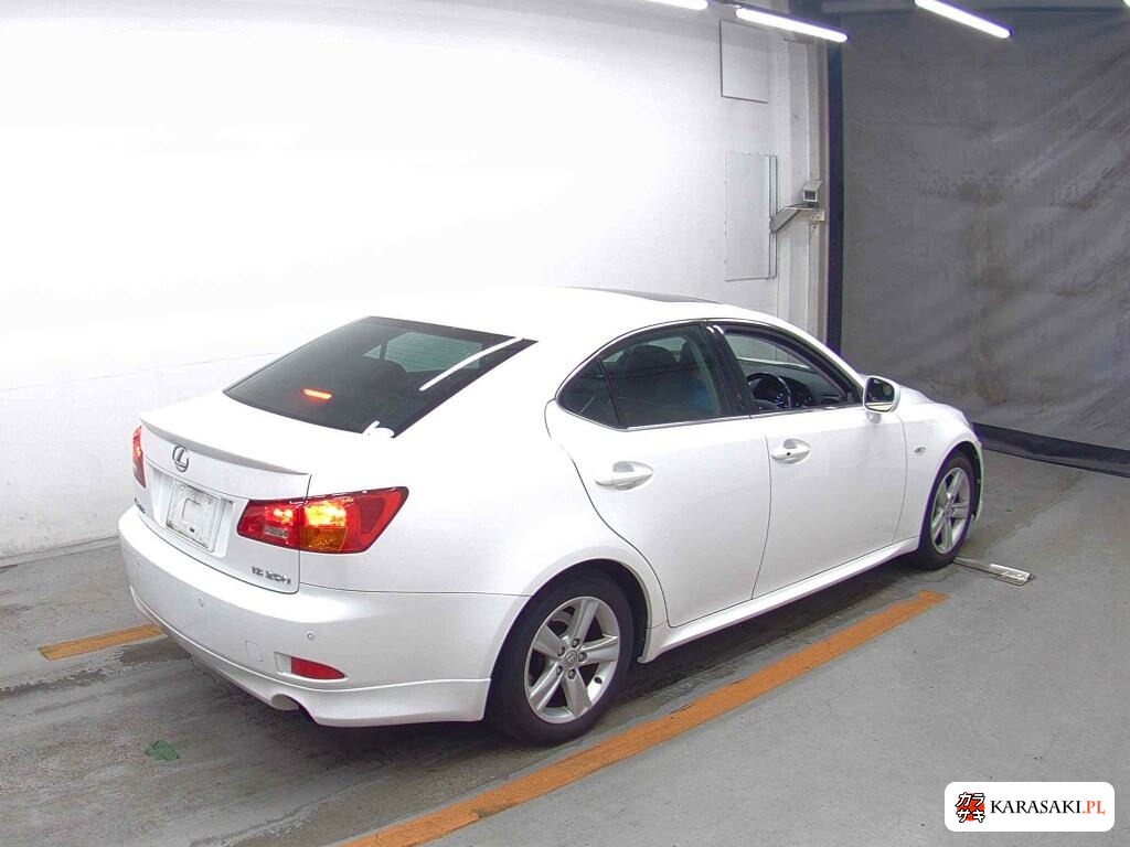 Lexus Is 2007 z aukcji japońskiej