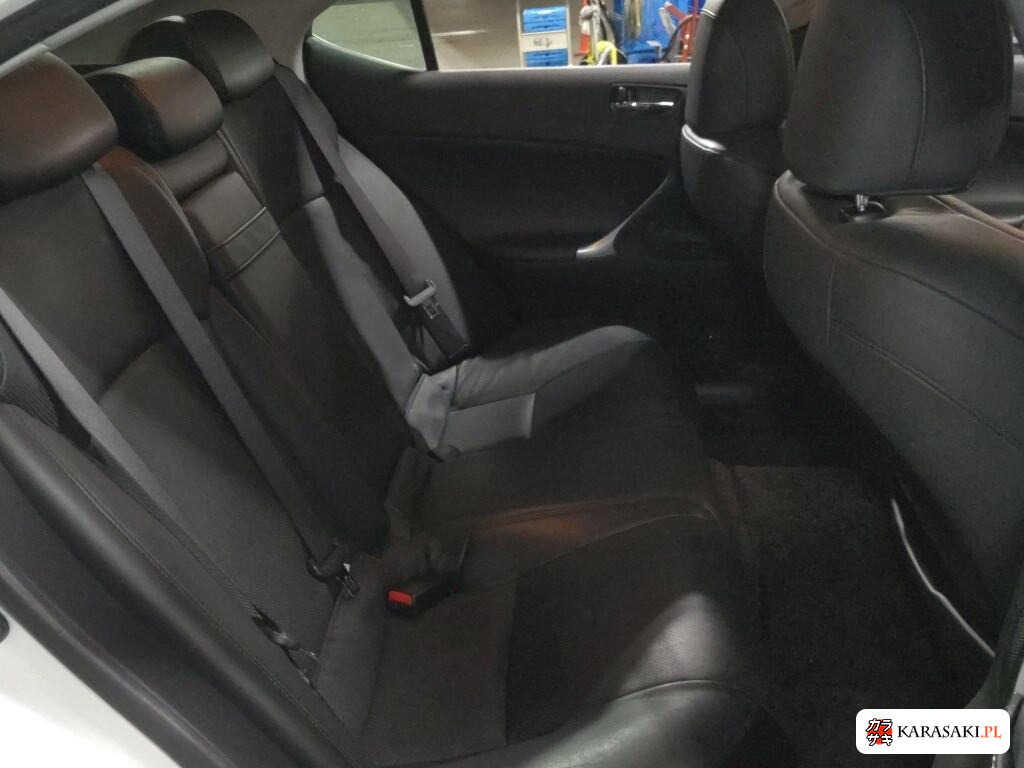 Lexus Is 2007 z aukcji japońskiej
