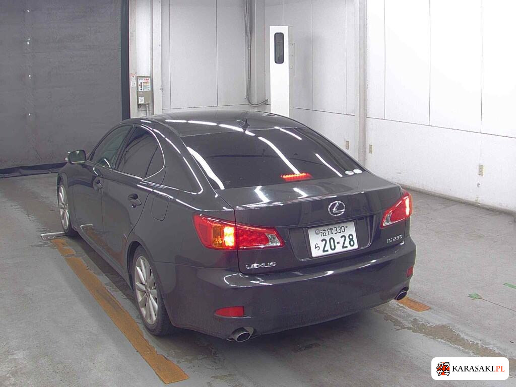 Lexus Is 2010 z aukcji japońskiej