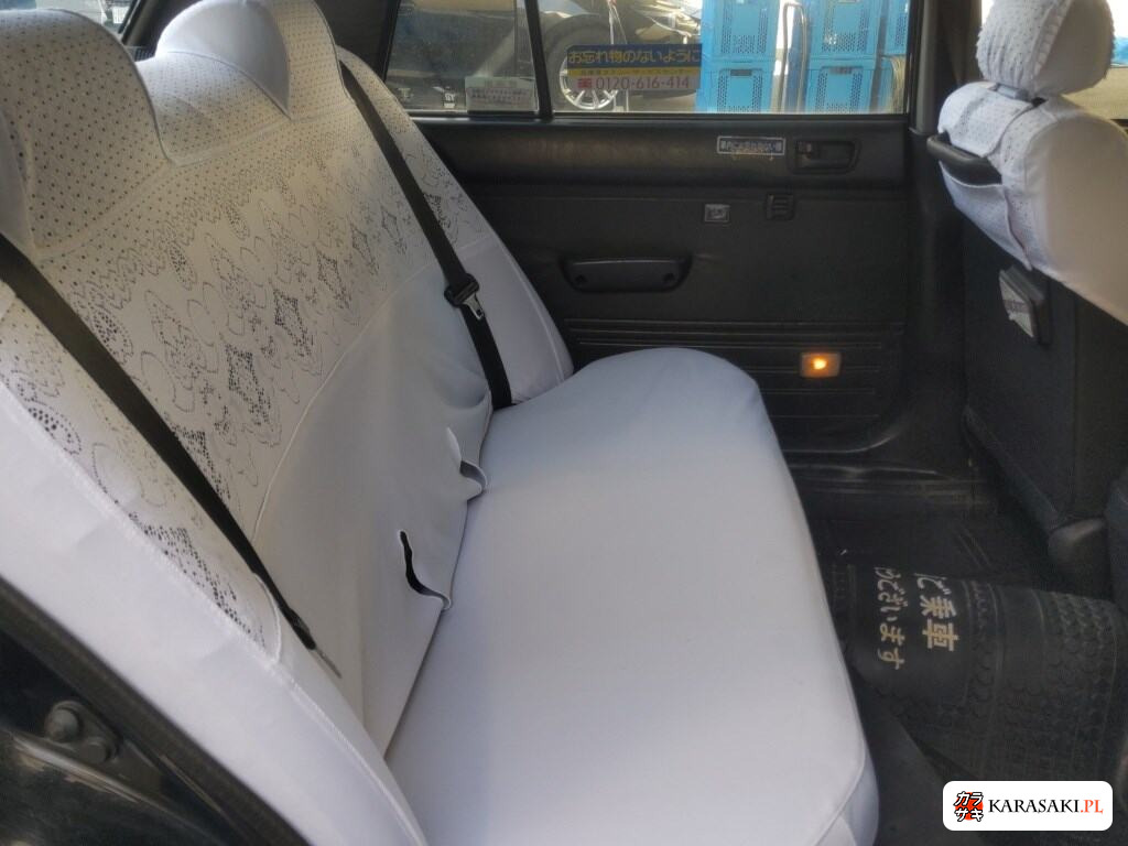 Toyota Crown Comfort 2002 z aukcji japońskiej
