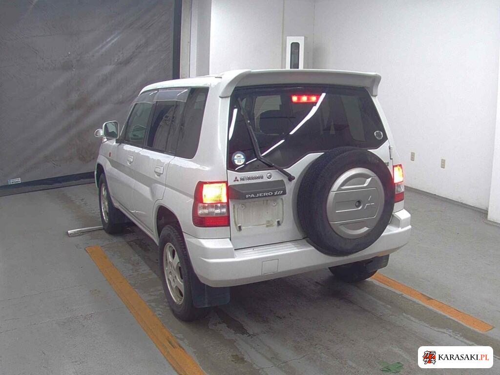 Mitsubishi Pajero Io 1999 z aukcji japońskiej