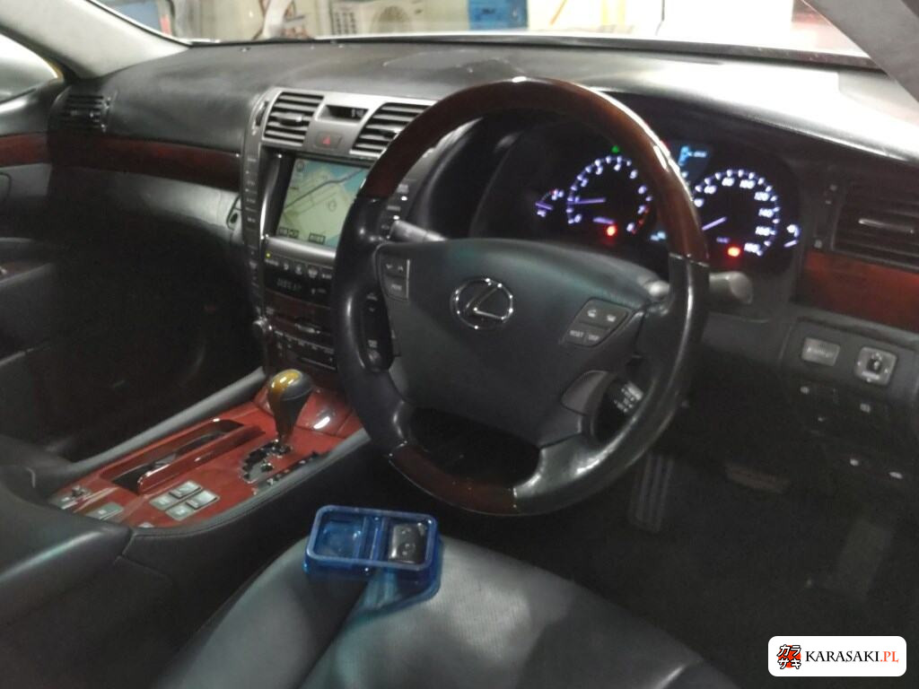 Lexus LS 2007 z aukcji japońskiej