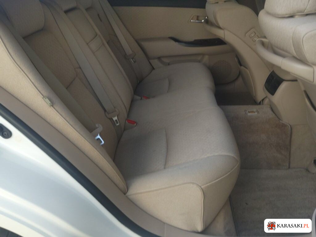 Toyota Crown 2008 z aukcji japońskiej