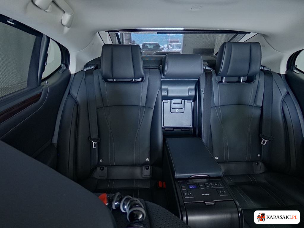 Lexus Es 2019 z aukcji japońskiej