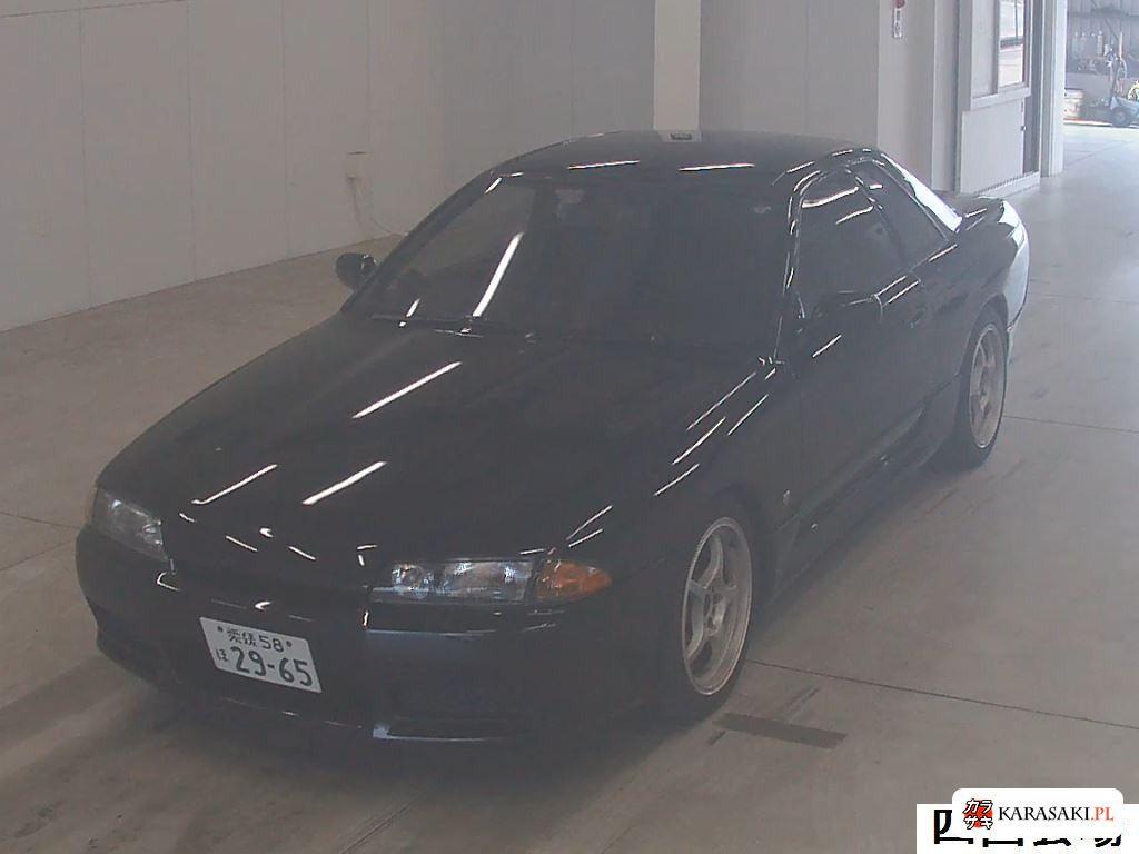 Nissan Skyline 1991 z aukcji japońskiej