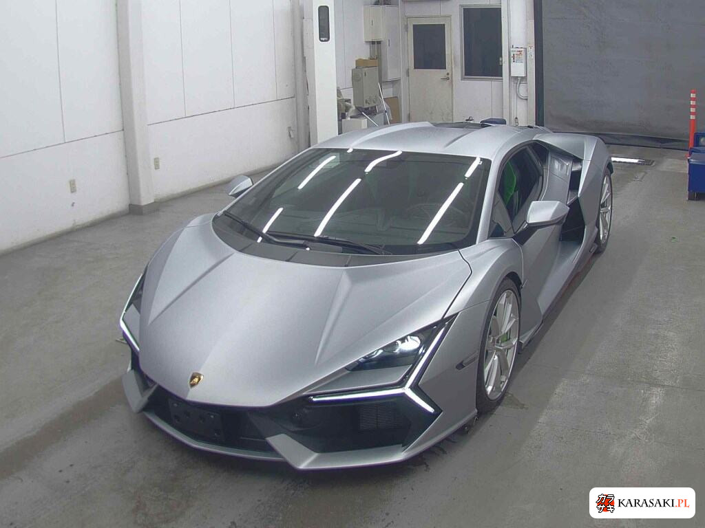 Lamborghini Revuelto 2025 z aukcji japońskiej