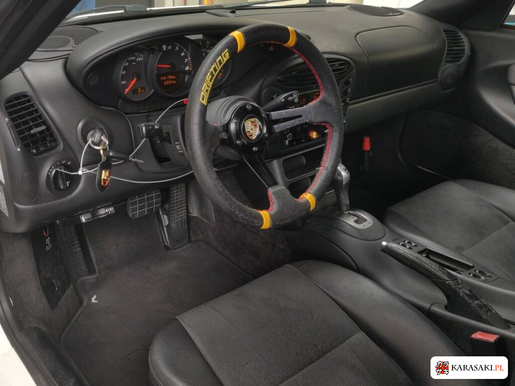 Porsche Boxster 2001 z aukcji japońskiej