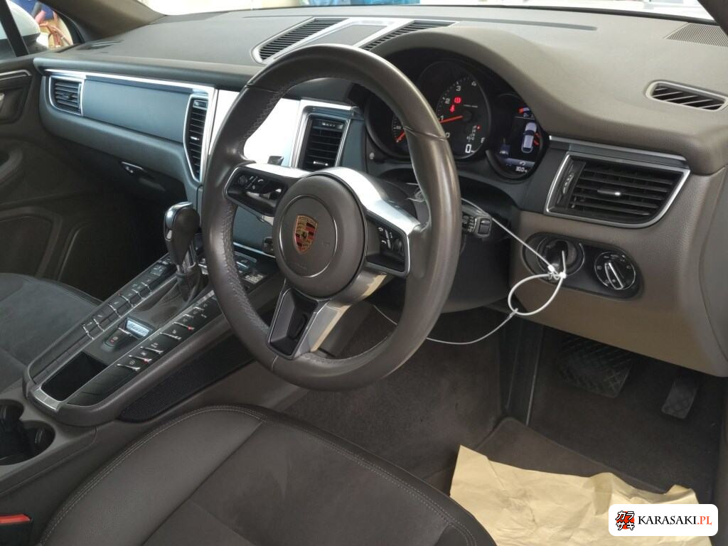 Porsche Macan 2018 z aukcji japońskiej