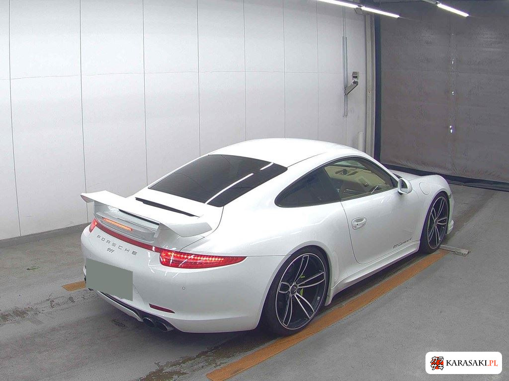 Porsche 911 2016 z aukcji japońskiej