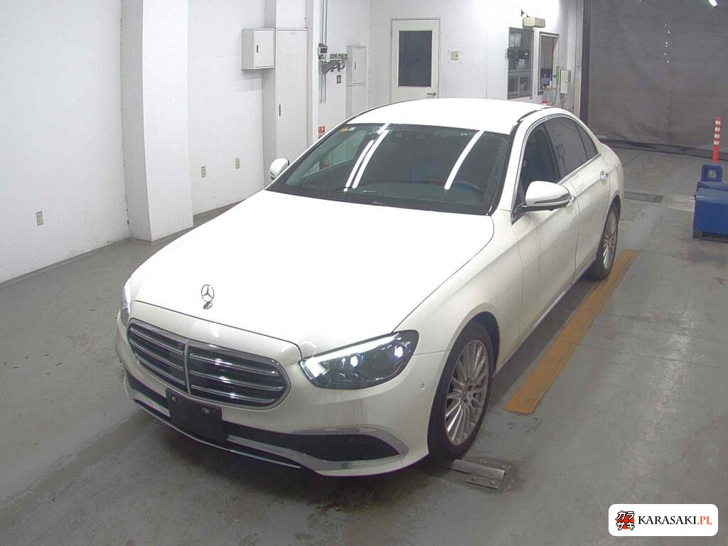 Mercedes-Benz E-Class 2021 z aukcji japońskiej