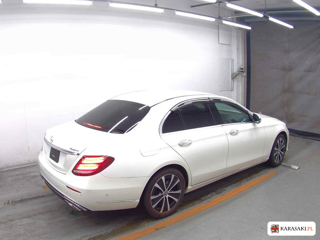 Mercedes-Benz E-Class 2019 z aukcji japońskiej