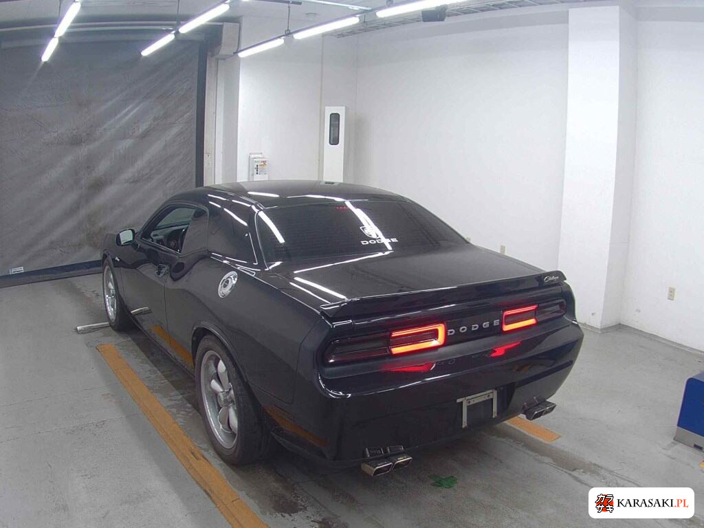 Dodge Challenger 2011 z aukcji japońskiej