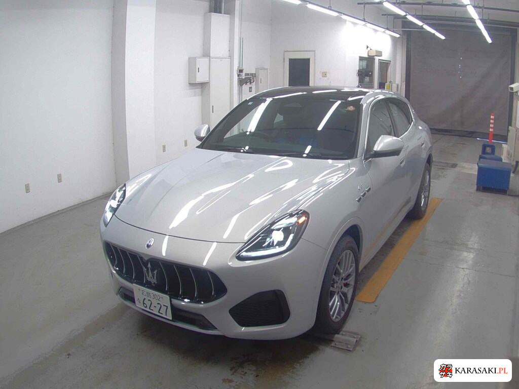 Maserati Grecale 2025 z aukcji japońskiej
