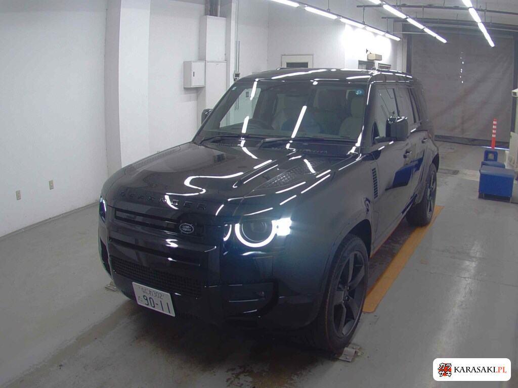 Land Rover Defender 2026 z aukcji japońskiej