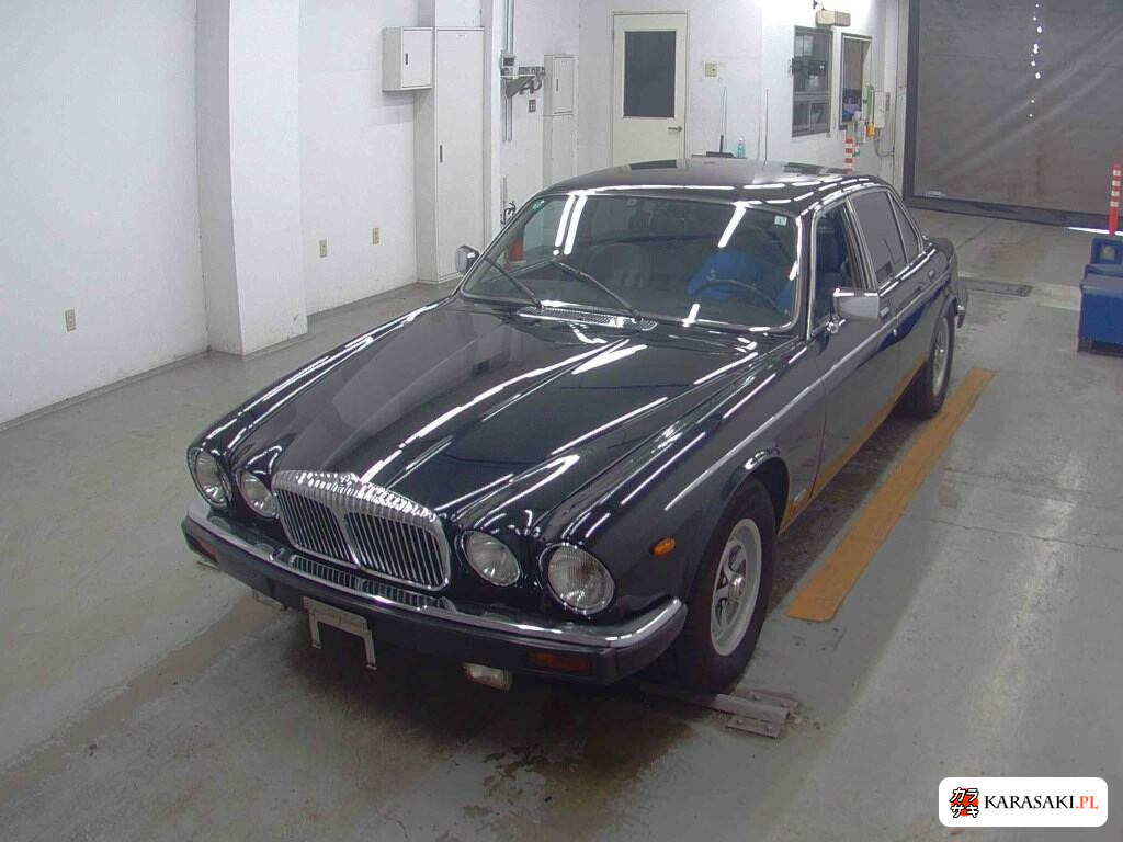 Daimler Daimler 1991 z aukcji japońskiej
