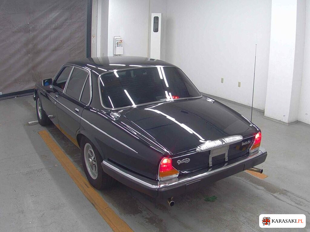 Daimler Daimler 1991 z aukcji japońskiej