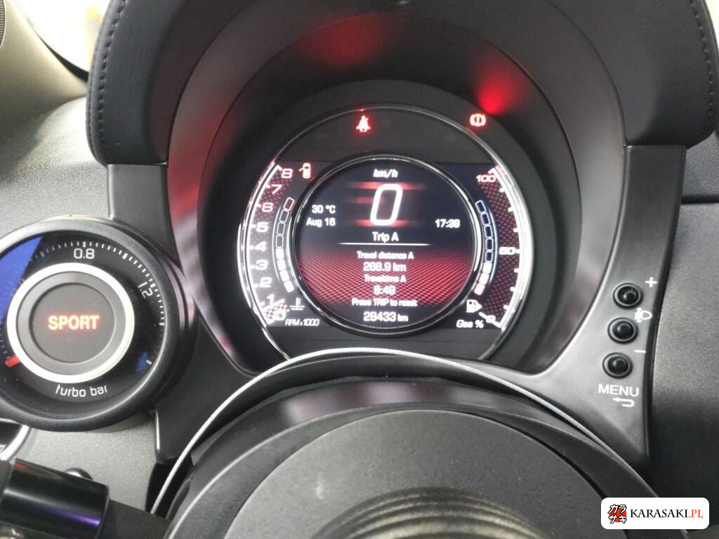 Abarth 595 2015 z aukcji japońskiej
