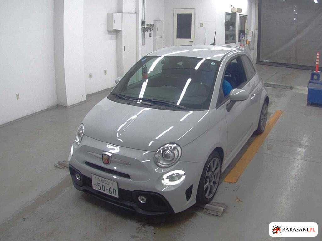 Abarth 595 2021 z aukcji japońskiej