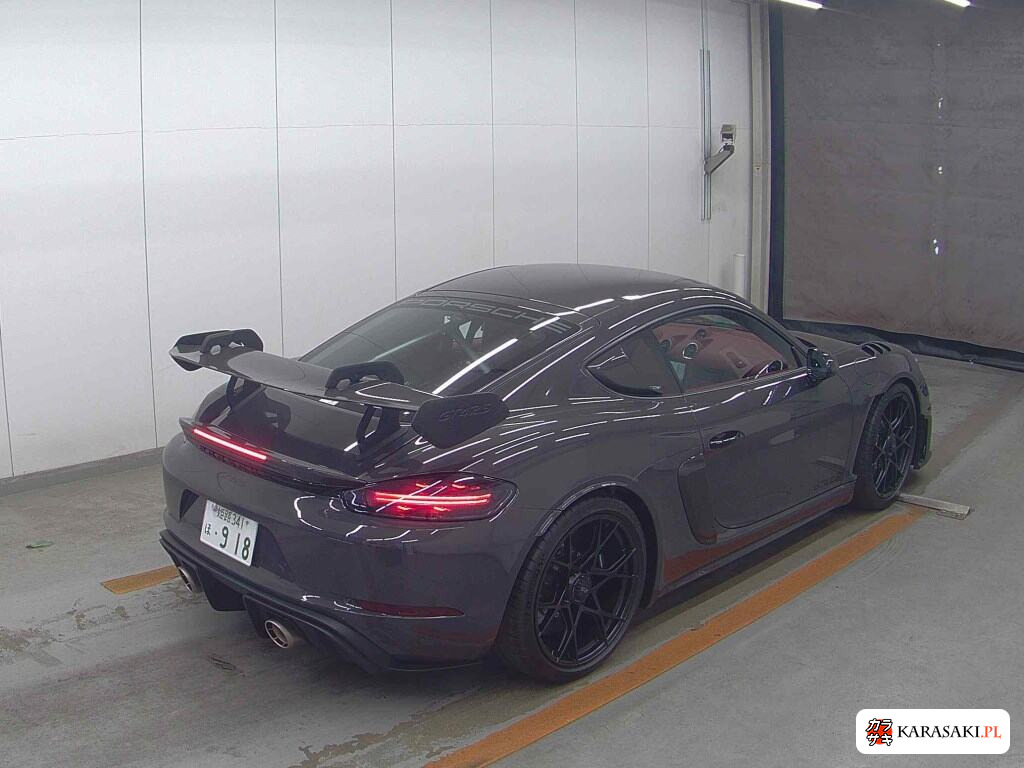 Porsche 718 Cayman 2024 z aukcji japońskiej