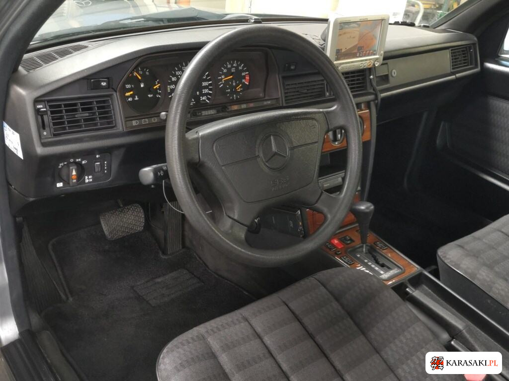Mercedes-Benz 190 Class 1991 z aukcji japońskiej