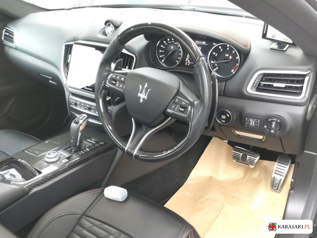 Maserati Ghibli 2021 z aukcji japońskiej