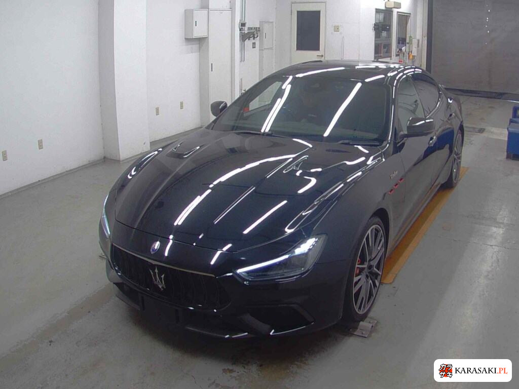 Maserati Ghibli 2021 z aukcji japońskiej
