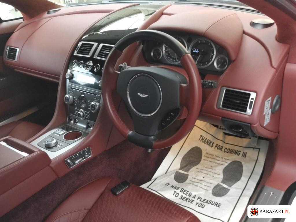 Aston Martin Rapide 2015 z aukcji japońskiej