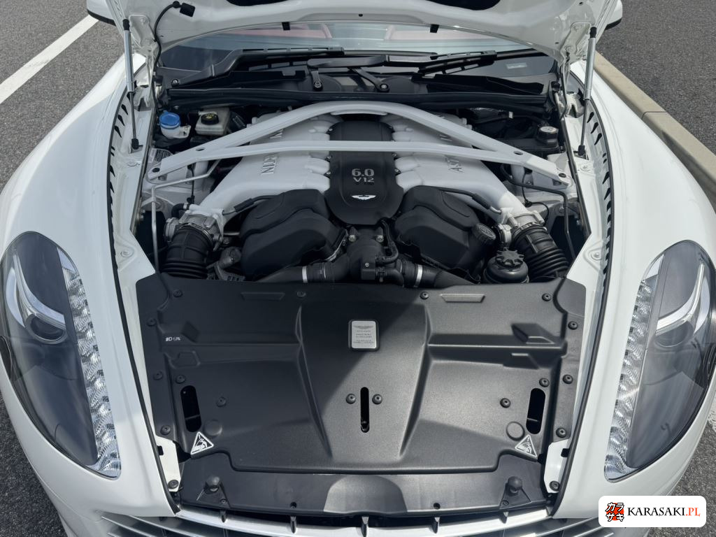 Aston Martin Rapide 2015 z aukcji japońskiej