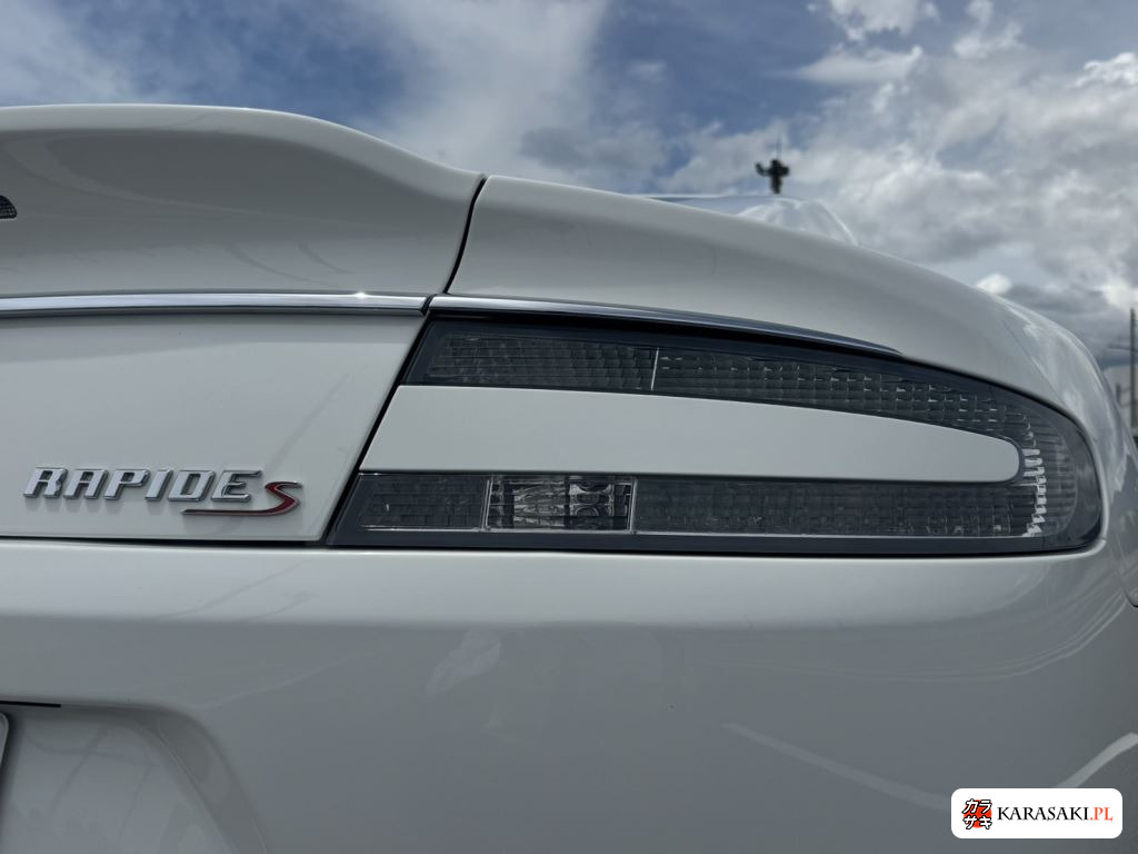 Aston Martin Rapide 2015 z aukcji japońskiej