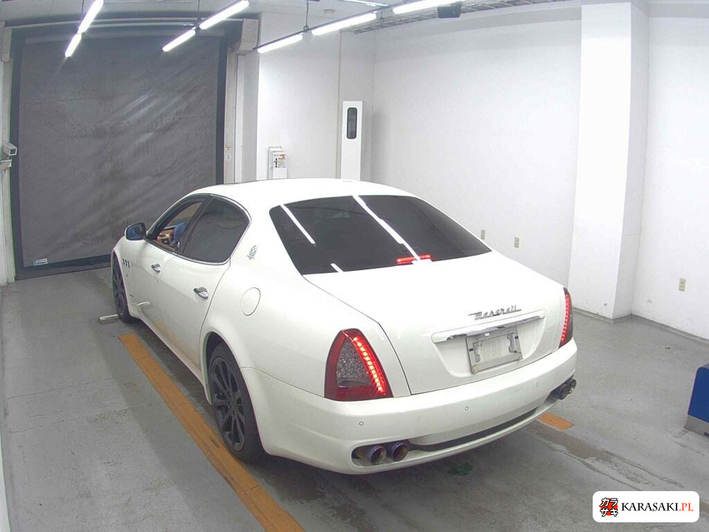 Maserati Quattroporte 2009 z aukcji japońskiej